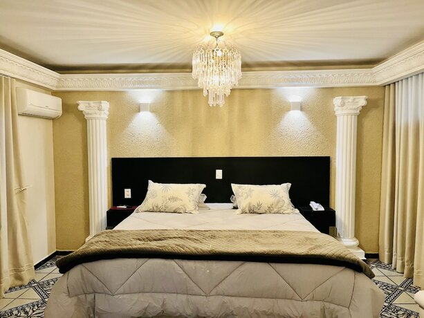 Imagen de la habitación del Hotel Estoril Garden. Foto 11