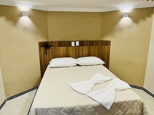 Imagen de la habitación del Hotel Estoril Garden. Foto 12