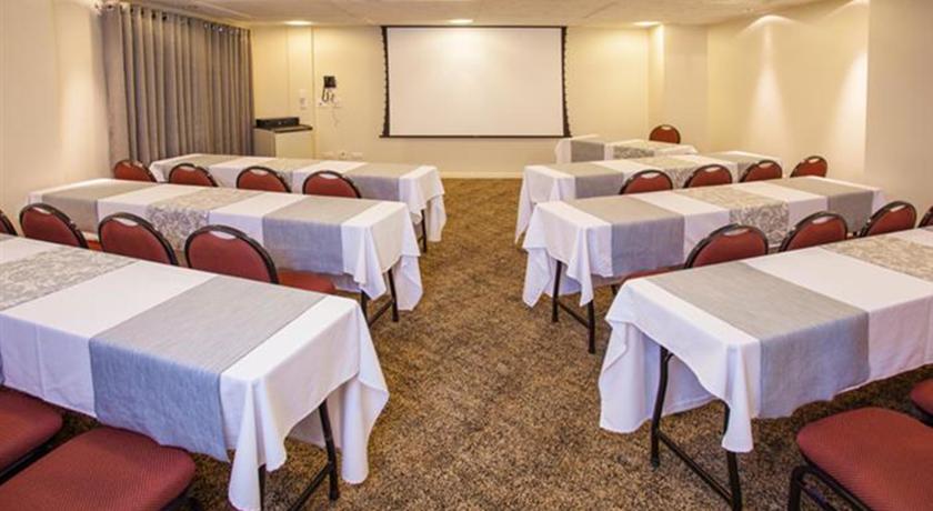 Imagen general del Hotel Estoril Mar&iacute;lia. Foto 12