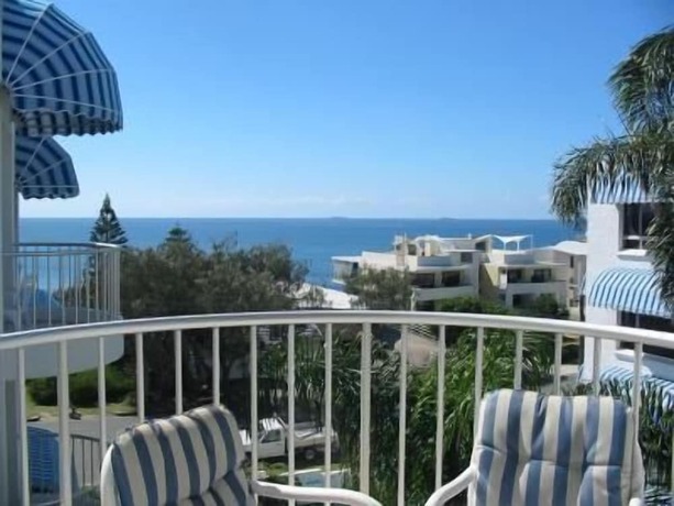 Imagen general del Hotel Estoril On Moffat. Foto 10