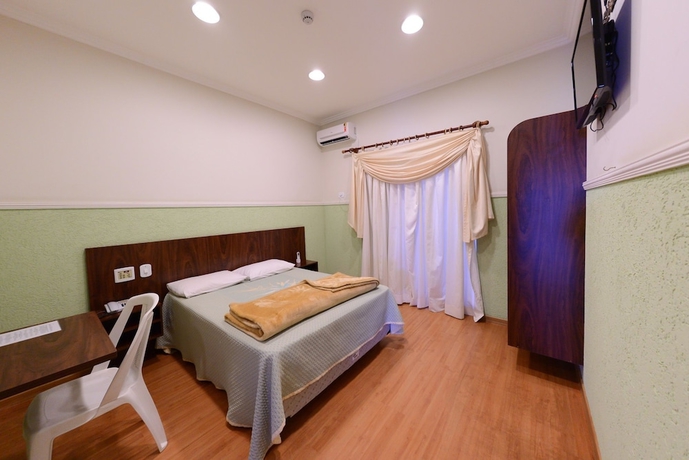 Imagen de la habitación del Hotel Estoril Palace. Foto 9