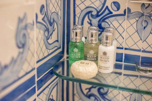 Imagen de la habitación del Hotel Estoril Vintage. Foto 18