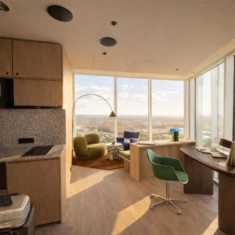 Imagen de la habitación del Hotel Estrel Tower. Foto 2