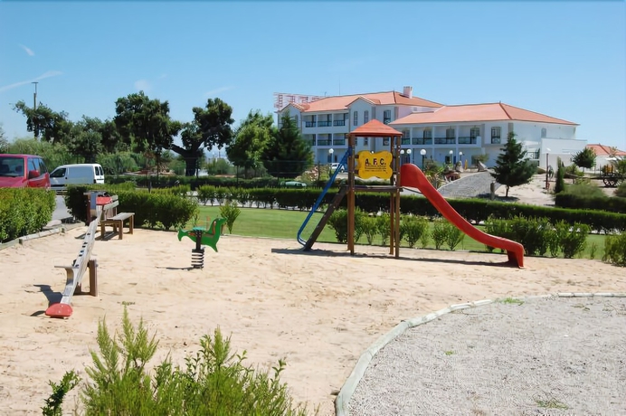 Imagen de los exteriores del Hotel Estrela Da Idanha. Foto 11