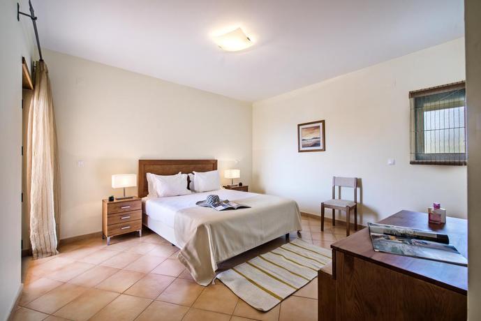 Imagen de la habitación del Hotel Estrela Da Luz. Foto 3