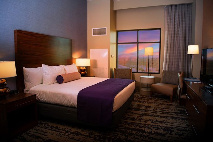 Imagen de la habitación del Hotel Estrella At Casino Del Sol. Foto 4