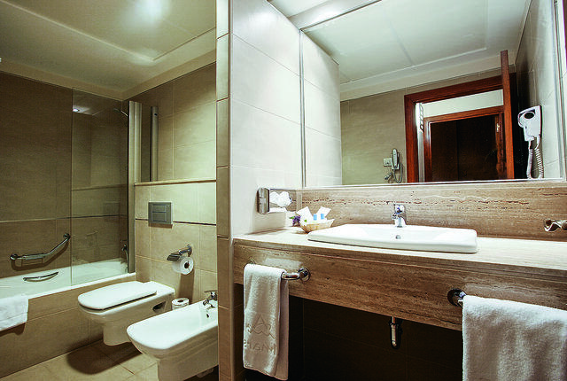 Imagen de la habitación del Hotel Estrella Coral de Mar Resort Wellness & Spa. Foto 6