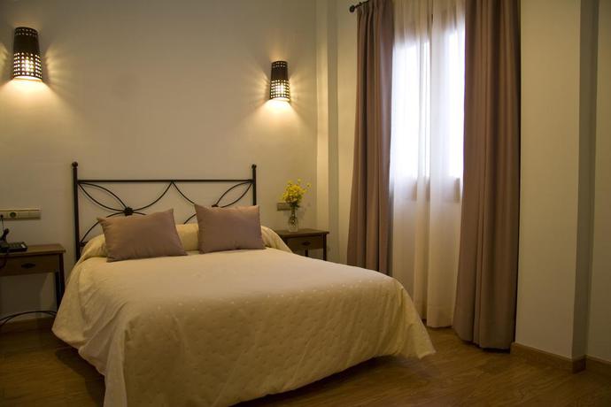 Imagen de la habitación del Hotel Estrella De Las Nieves. Foto 2