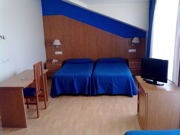 Imagen de la habitación del Hotel Estrella Del Alemar. Foto 11