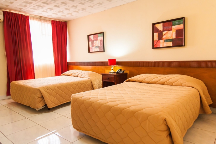 Imagen de la habitación del Hotel Estrella. Foto 4