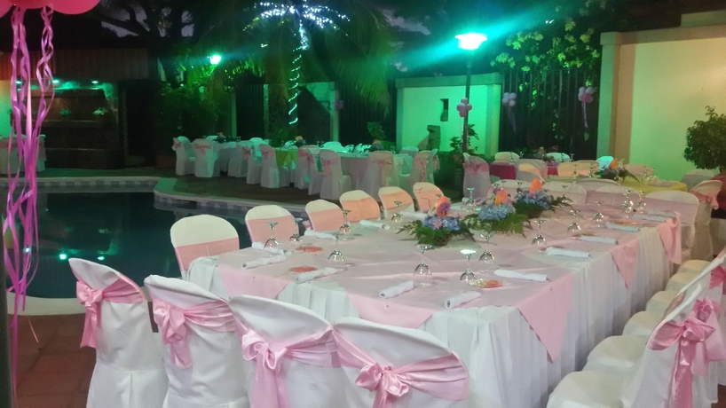 Imagen de los exteriores del Hotel Estrella. Foto 9