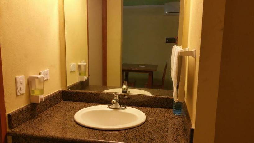 Imagen de la habitación del Hotel Estrella, Heroica Matamoros. Foto 8