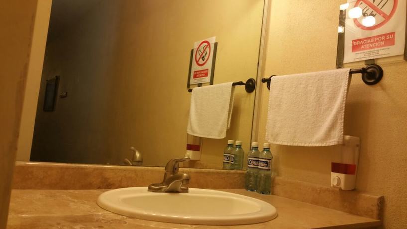 Imagen de la habitación del Hotel Estrella, Heroica Matamoros. Foto 9