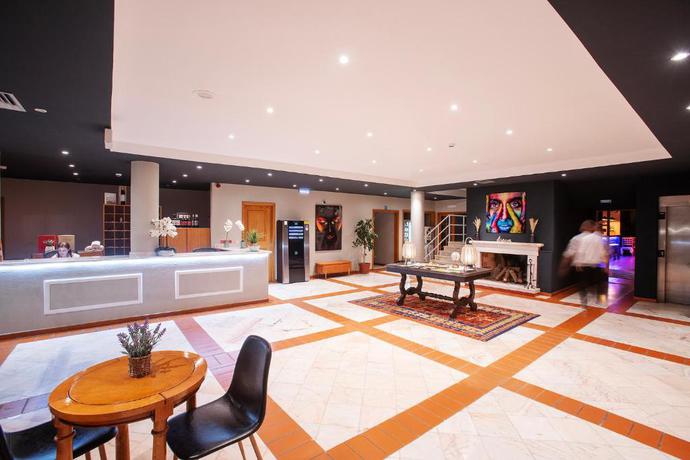 Imagen general del Hotel Estremoz. Foto 12