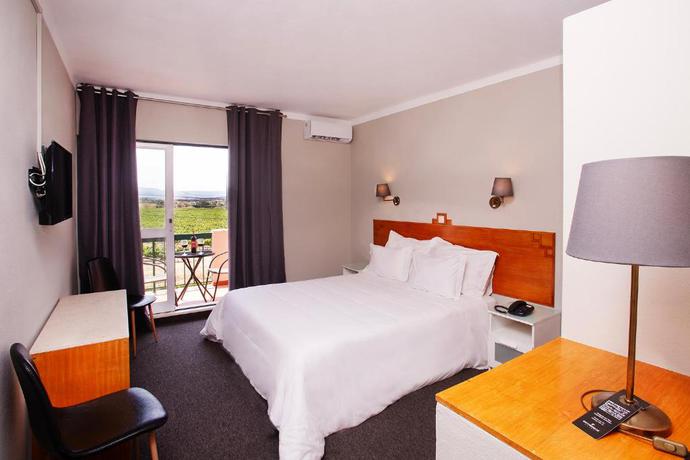 Imagen general del Hotel Estremoz. Foto 13