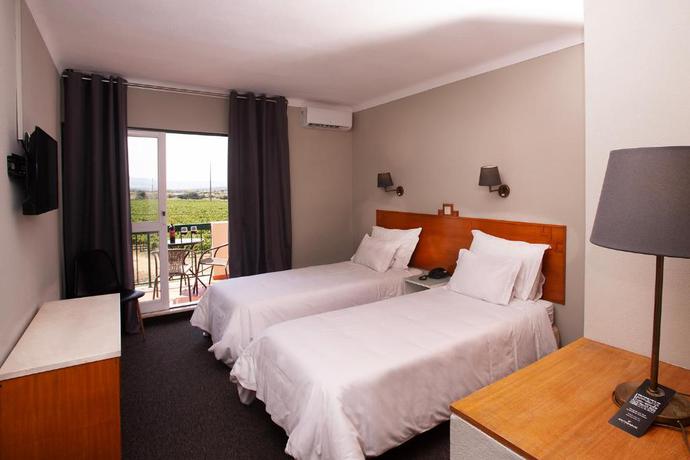 Imagen general del Hotel Estremoz. Foto 15