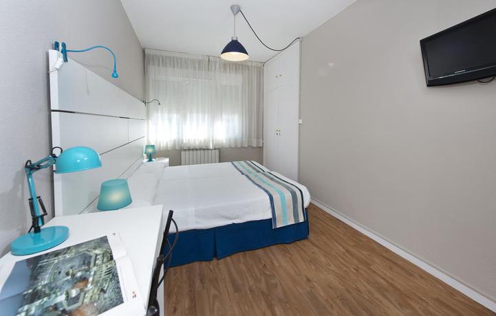 Imagen de la habitación del Hotel Estudios Aránzazu. Foto 4