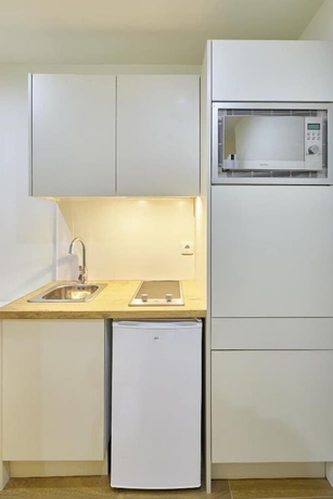 Imagen de la habitación del Hotel Estudios Bordadores by Valdesierra. Foto 3