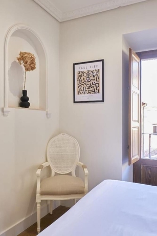 Imagen de la habitación del Hotel Estudios Bordadores by Valdesierra. Foto 8