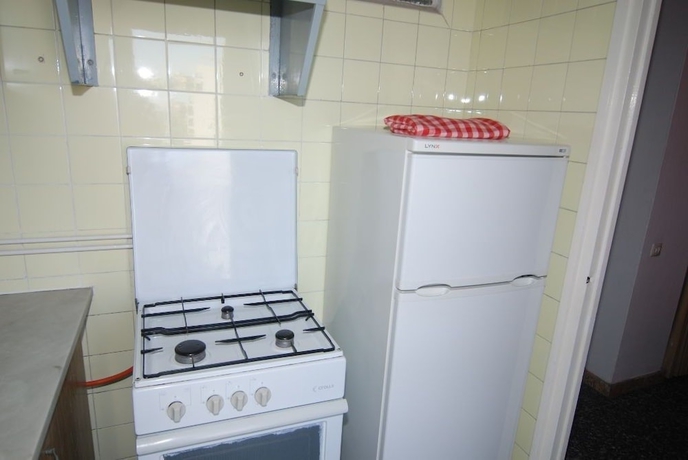 Imagen de la habitación del Hotel Estudios Zeus Aries. Foto 13