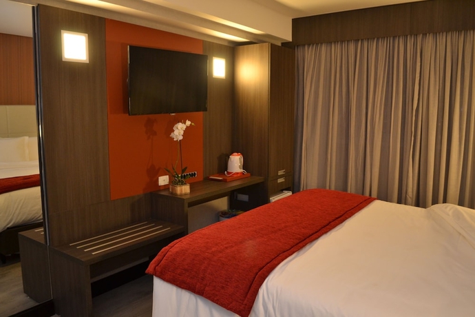 Imagen de la habitación del Hotel Esuites Recreio Shopping. Foto 6