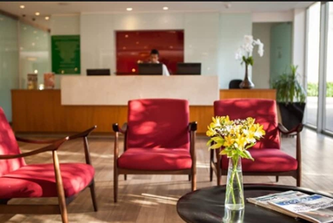 Imagen de los interiores del Hotel Esuites Savassi Toscanini. Foto 14