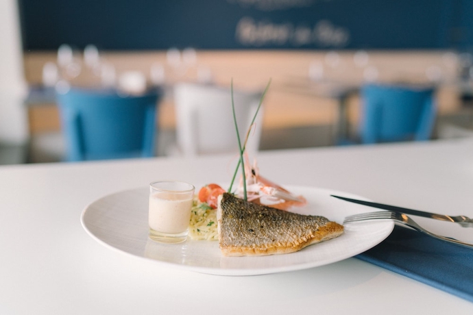 Imagen del bar/restaurante del Hotel Et Bistrot Du Bac. Foto 6