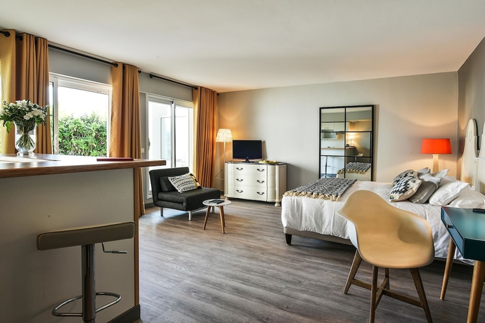 Imagen de la habitación del Hotel Et Résidence La Réserve. Foto 5