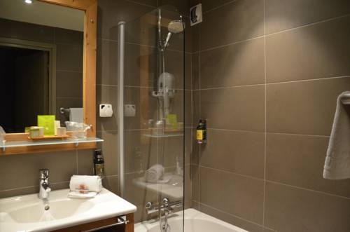 Imagen de la habitación del Hotel Et Spa Les Clarines. Foto 4