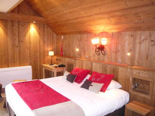 Imagen de la habitación del Hotel Et Spa Les Clarines. Foto 9