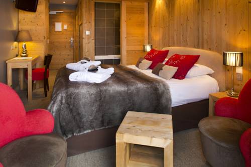 Imagen de la habitación del Hotel Et Spa Les Clarines. Foto 12