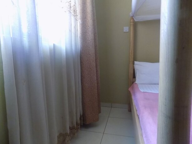 Imagen general del Hotel Etana Motel. Foto 2