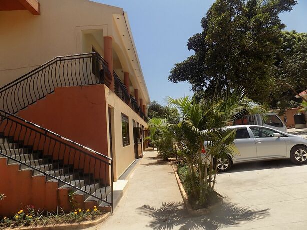 Imagen general del Hotel Etana Motel. Foto 11