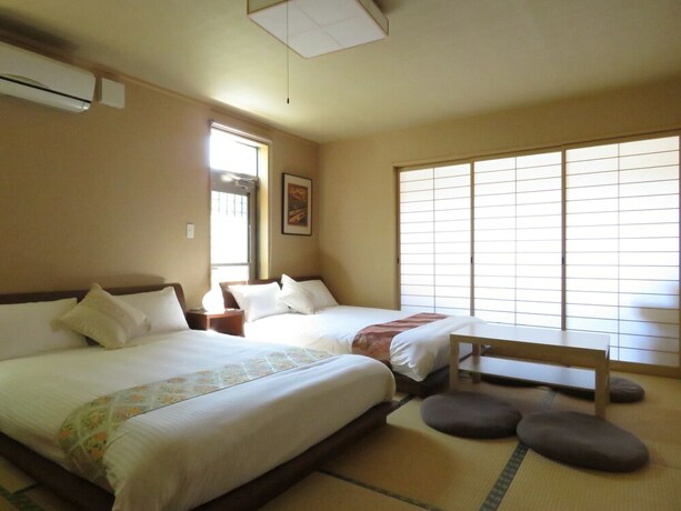 Imagen de la habitación del Hotel Etavia Yufuin Kinrinko. Foto 13