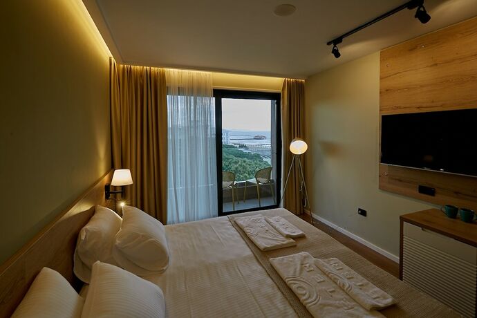 Imagen de la habitación del Hotel Eter, Golem. Foto 11