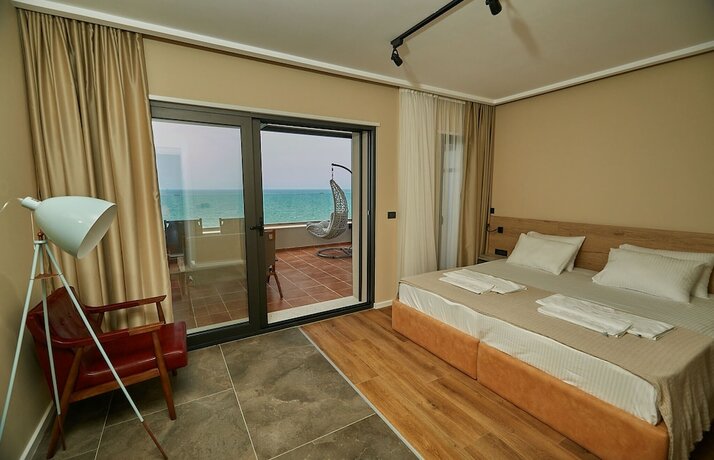 Imagen de la habitación del Hotel Eter, Golem. Foto 13