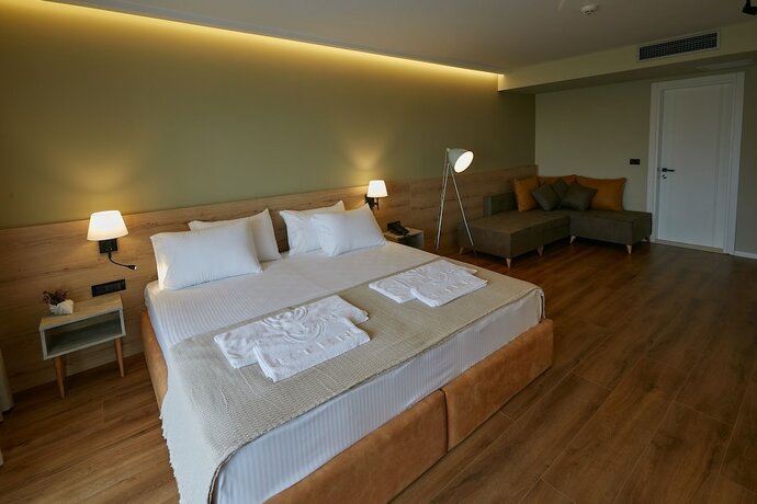 Imagen de la habitación del Hotel Eter, Golem. Foto 18