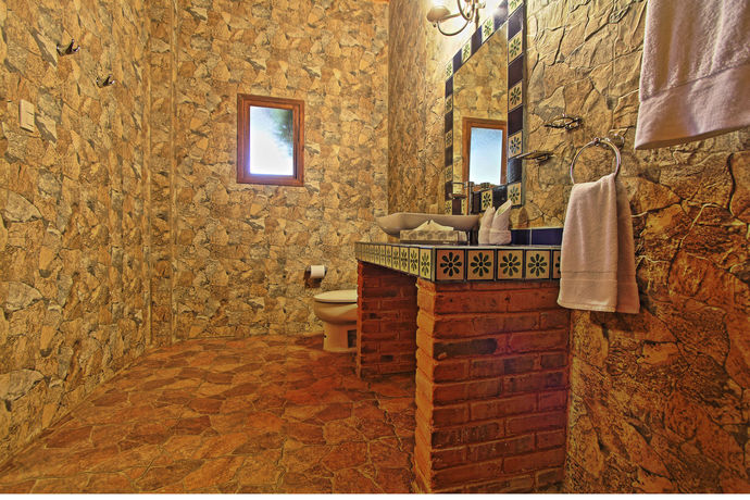 Imagen de la habitación del Hotel Eterna Primavera Antigua. Foto 7