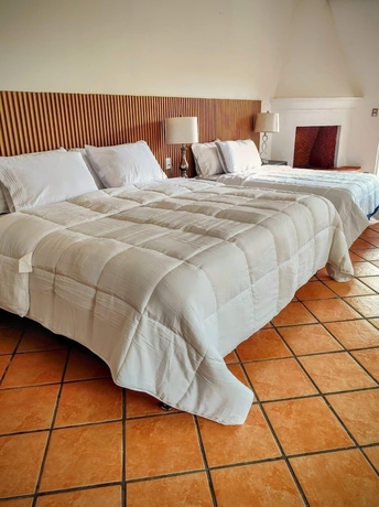 Imagen de la habitación del Hotel Eterna Primavera Cuernavaca. Foto 15