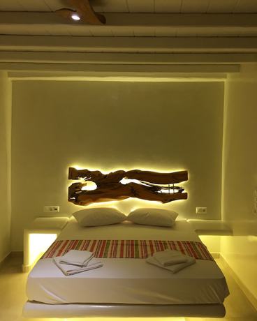 Imagen de la habitación del Hotel Eternal Suites. Foto 3