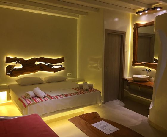 Imagen de la habitación del Hotel Eternal Suites. Foto 6