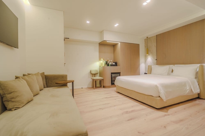 Imagen de la habitación del Hotel Eternity Athens. Foto 10