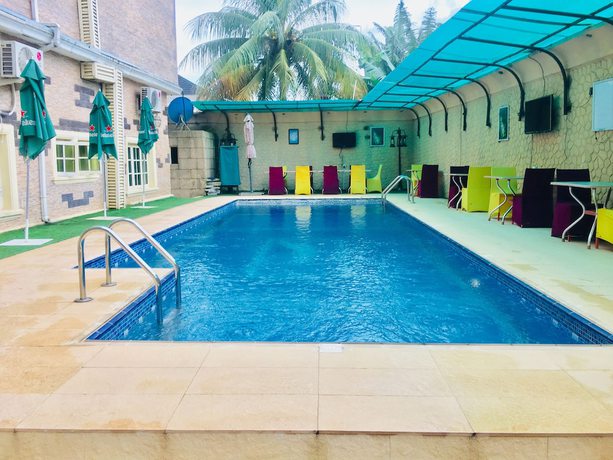 Imagen de la piscina del Hotel Eternos Limited. Foto 17