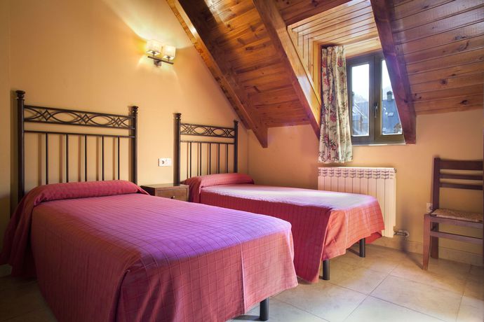 Imagen de la habitación del Hotel Eth Palai. Foto 11