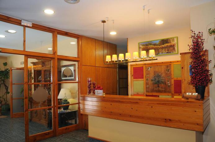 Imagen de los interiores del Hotel Eth Pomer. Foto 11