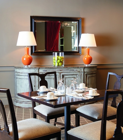 Imagen del bar/restaurante del Hotel Ethan Allen. Foto 5