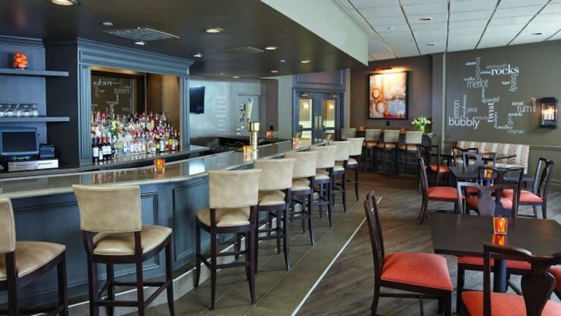 Imagen del bar/restaurante del Hotel Ethan Allen. Foto 8