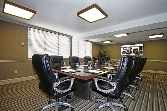 Imagen de los interiores del Hotel Ethan Allen. Foto 17