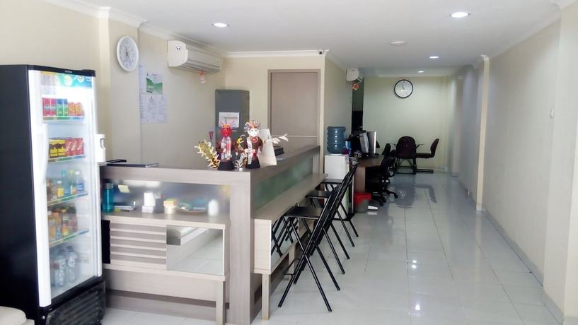 Imagen de los interiores del Hotel Ethan Cilincing Plaza. Foto 12