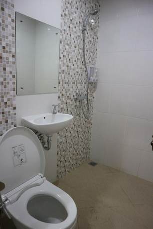 Imagen de la habitación del Hotel Ethan Cilincing Plaza. Foto 8